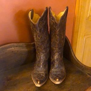 Corral 13” Lizard Inlay, Size 8, Brown